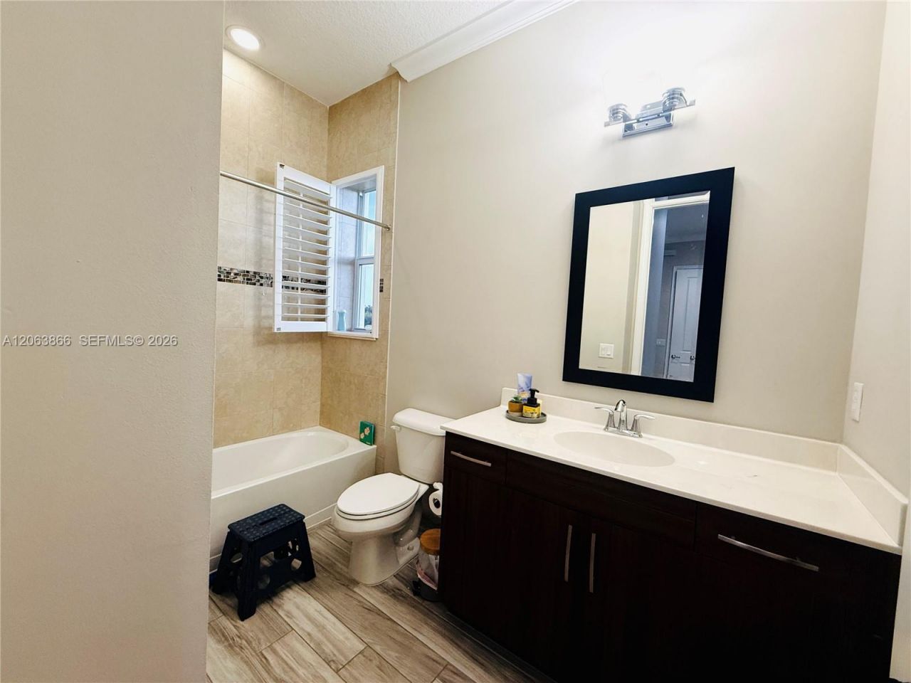 12403 NW 18th Ct, Unit 12403, Pembroke Pines, FL 33028 Photo