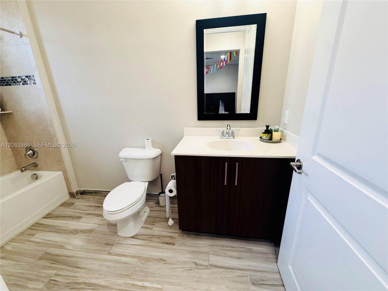 12403 NW 18th Ct, Unit 12403, Pembroke Pines, FL 33028 Photo