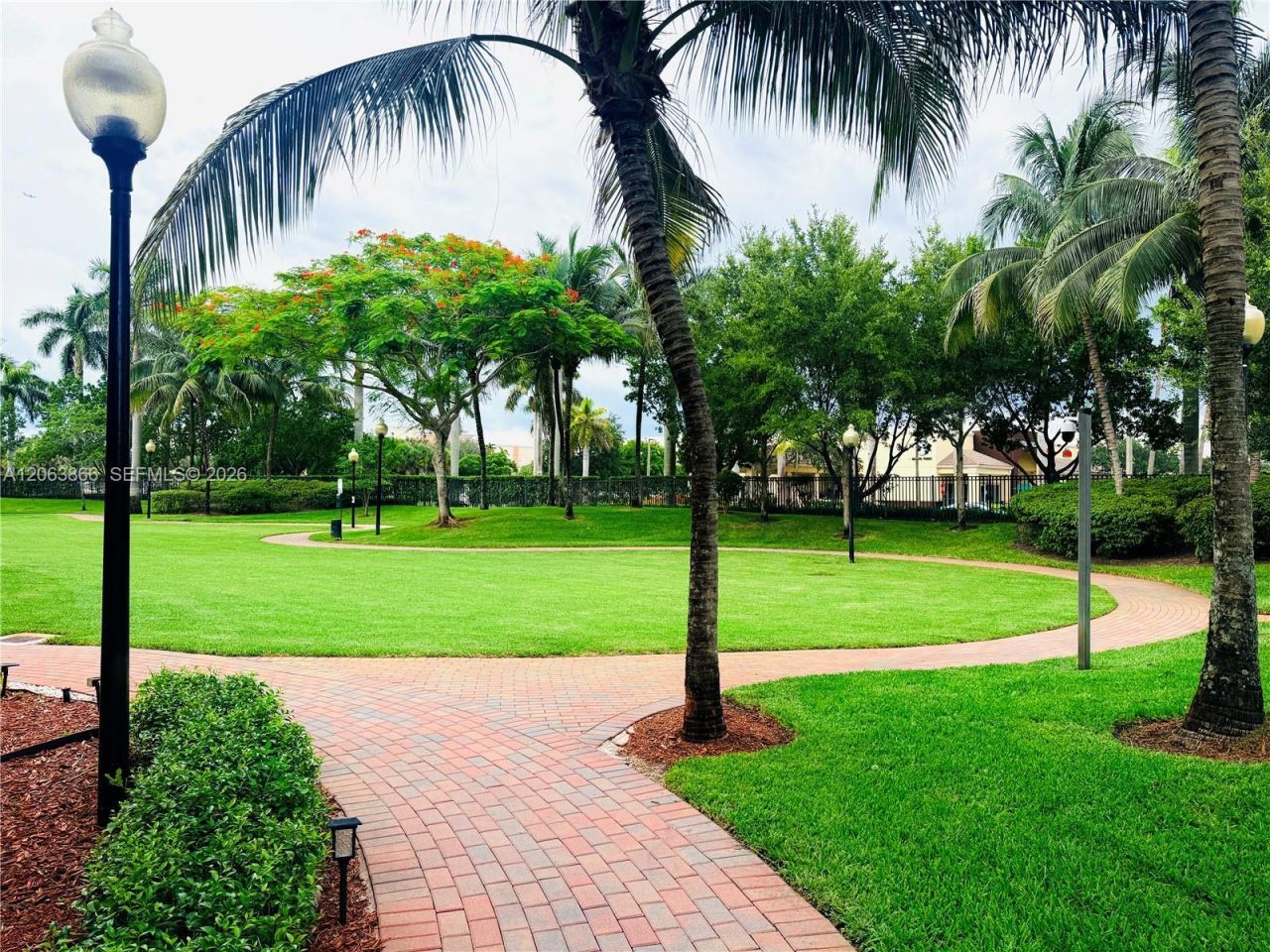 12403 NW 18th Ct, Unit 12403, Pembroke Pines, FL 33028 Photo