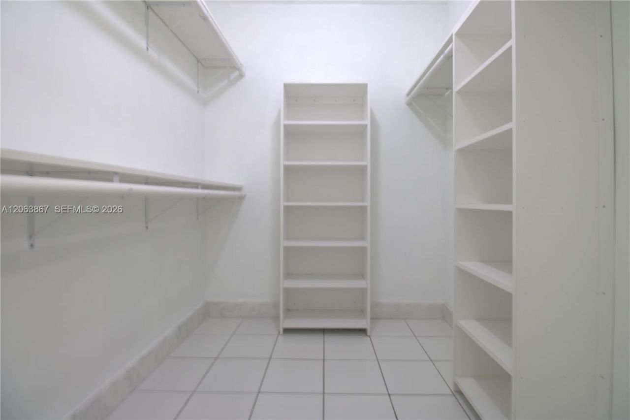 1225 NE 124th St, Unit 24B, North Miami, FL 33161 Photo
