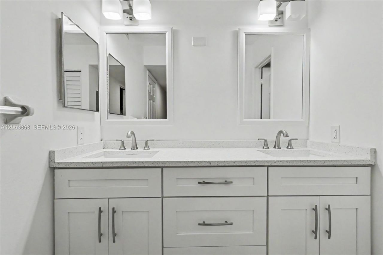 1410 Sheridan St, Unit 12I, Hollywood, FL 33020 Photo