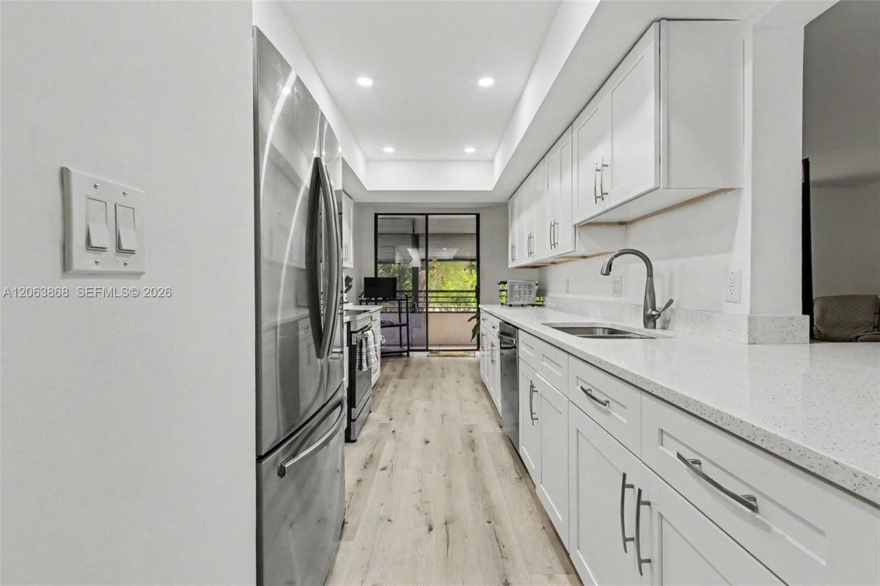 1410 Sheridan St, Unit 12I, Hollywood, FL 33020 Photo
