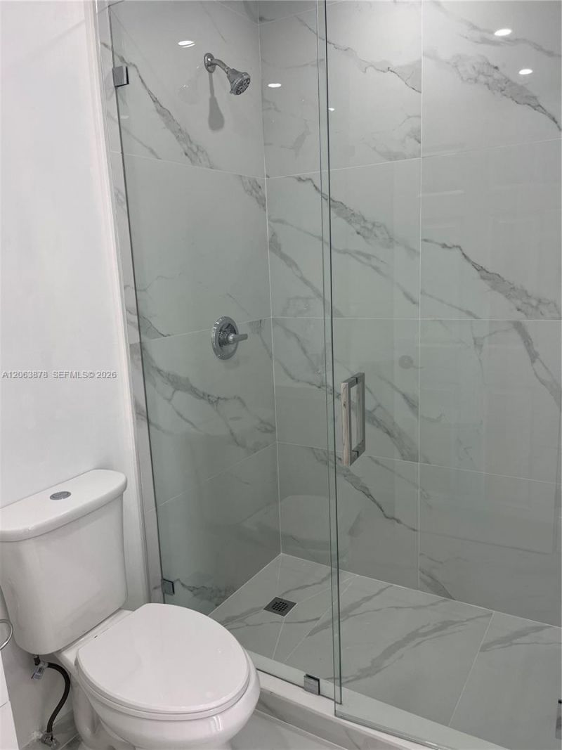 Please Call For Address, Unit 2R, Fort Lauderdale, FL 33315 Photo