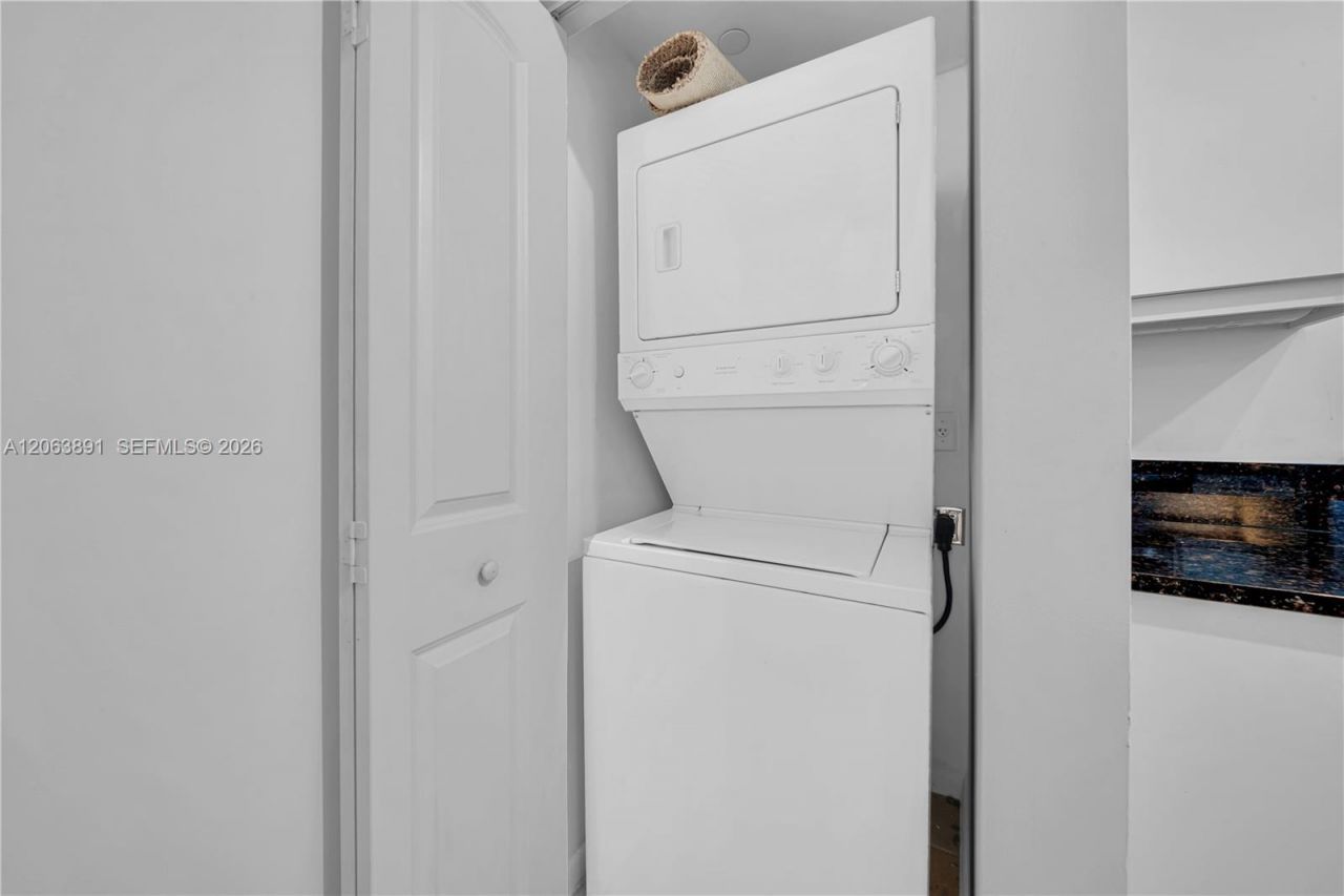 7350 SW 89th St , Unit 2008S, Miami, FL 33156 Photo