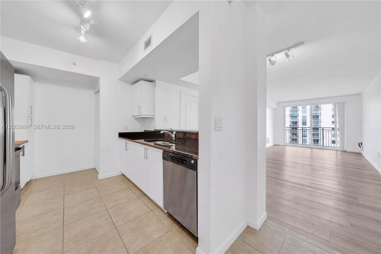 7350 SW 89th St , Unit 2008S, Miami, FL 33156 Photo