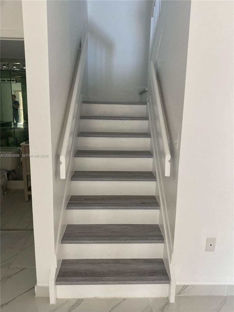 8590 NW 3rd Ln, Unit 104, Miami, FL 33126 Photo