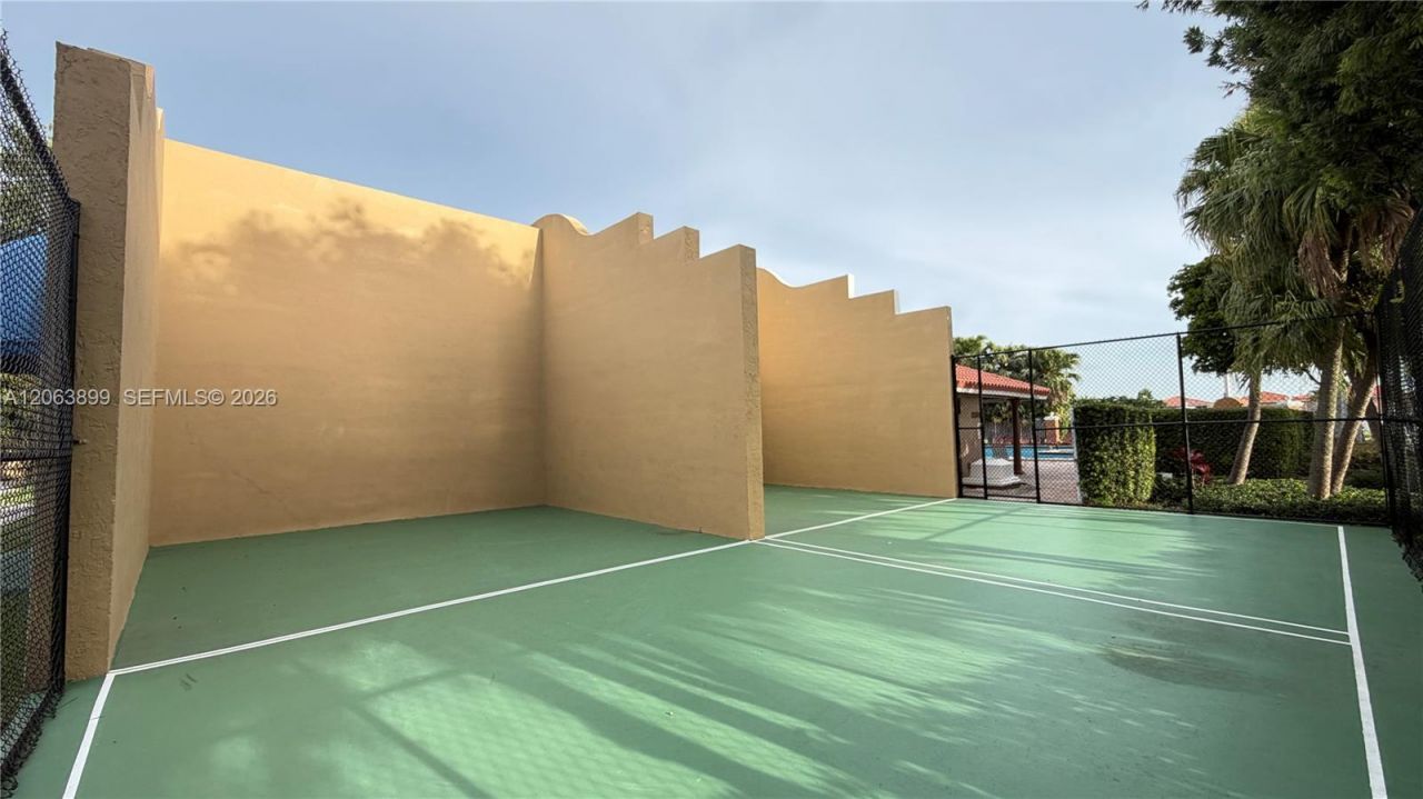 8590 NW 3rd Ln, Unit 104, Miami, FL 33126 Photo