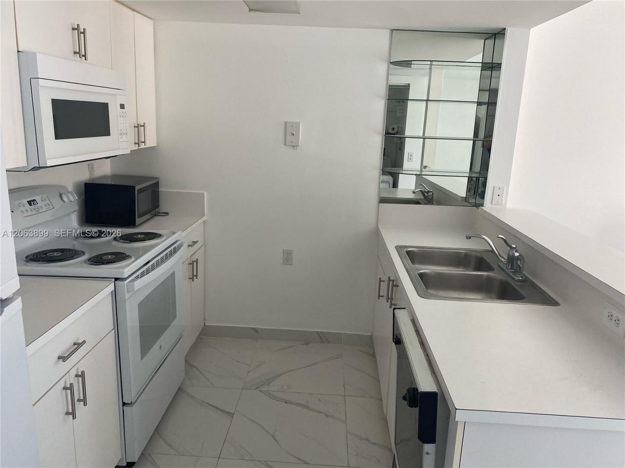 8590 NW 3rd Ln, Unit 104, Miami, FL 33126 Photo