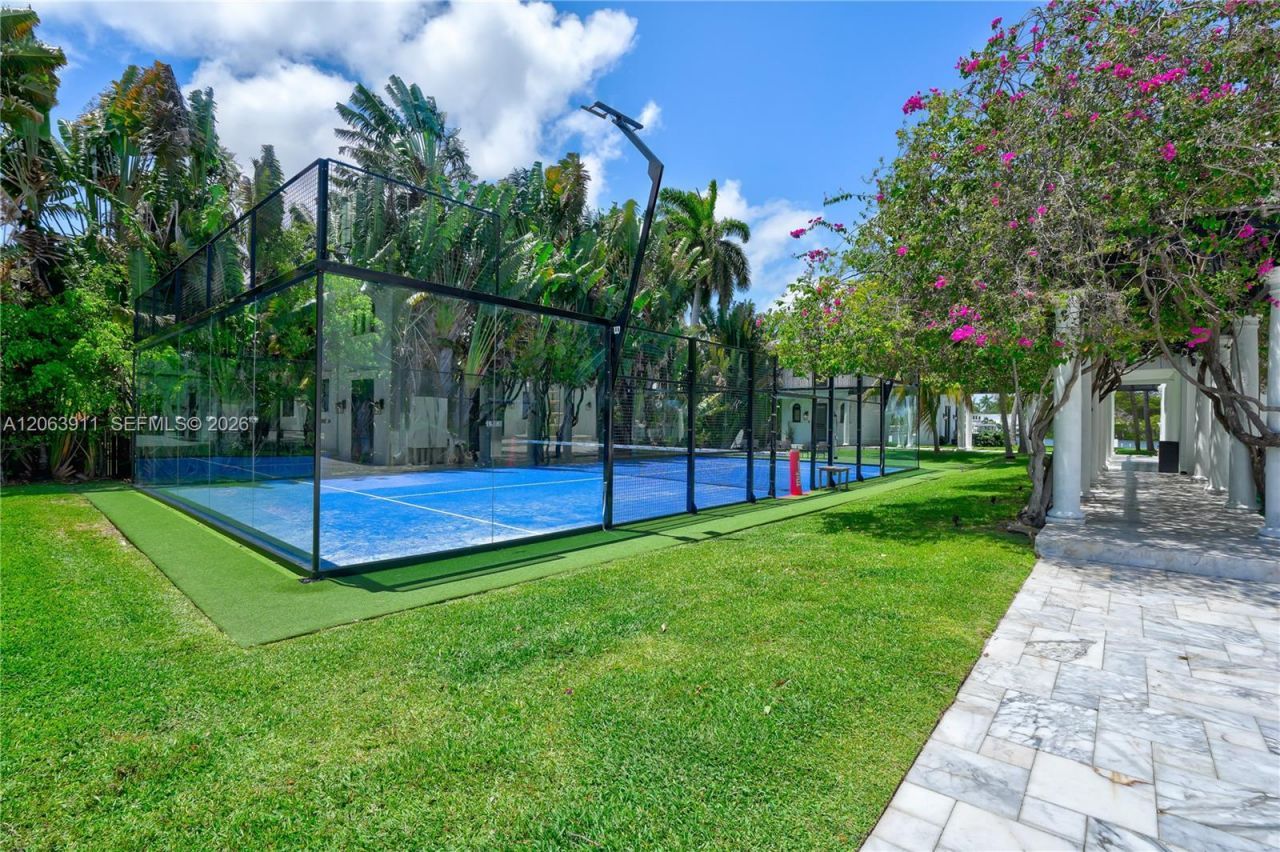 900 S Northlake Dr, Hollywood, FL 33019 Photo
