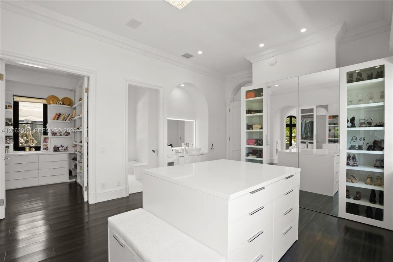 900 S Northlake Dr, Hollywood, FL 33019 Photo