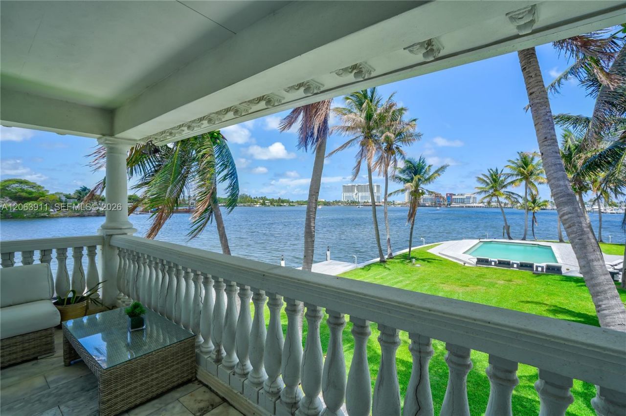 900 S Northlake Dr, Hollywood, FL 33019 Photo
