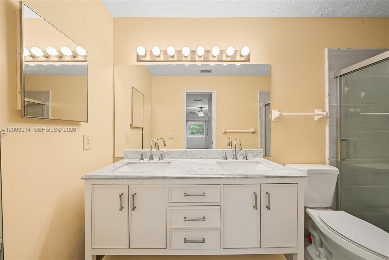 2418 Hidden Creek Cir , Sebring, FL 33870 Photo