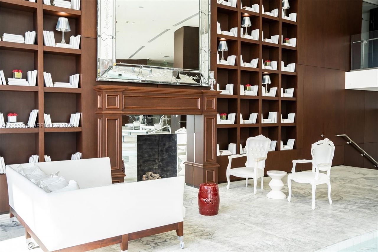 475 Brickell Ave , Unit 4511, Miami, FL 33131 Photo