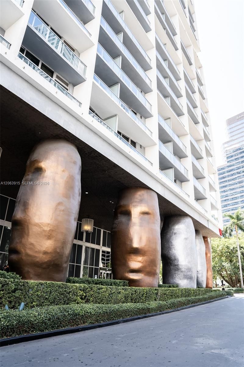 475 Brickell Ave , Unit 4511, Miami, FL 33131 Photo