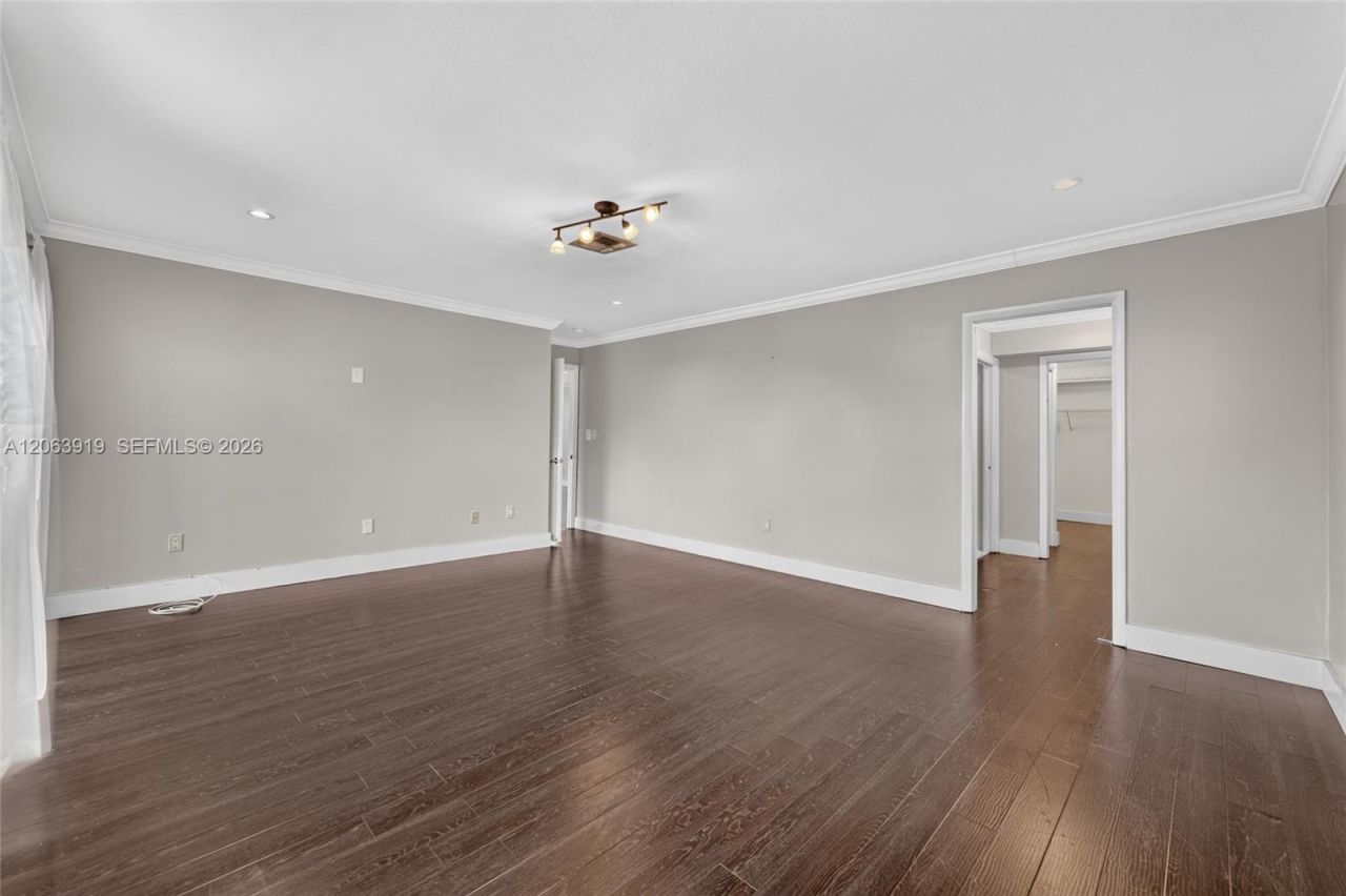 8401 SW 107th Ave, Unit 316E, Miami, FL 33173 Photo