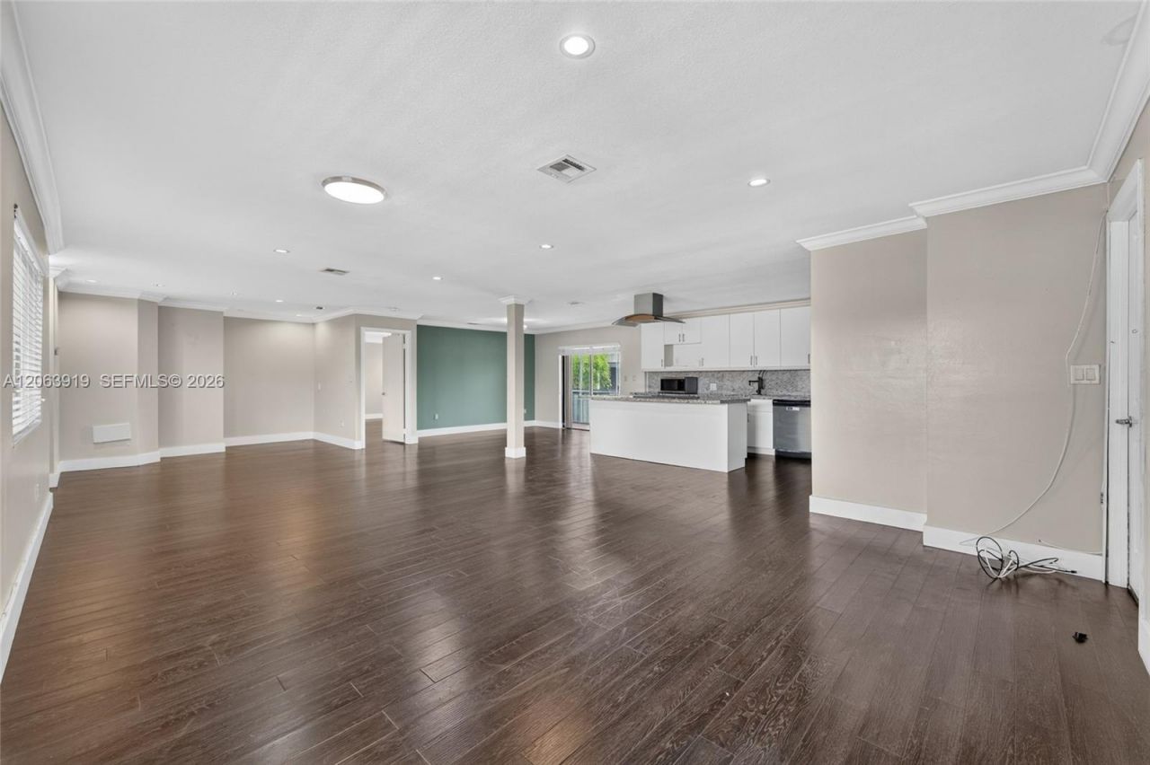 8401 SW 107th Ave, Unit 316E, Miami, FL 33173 Photo