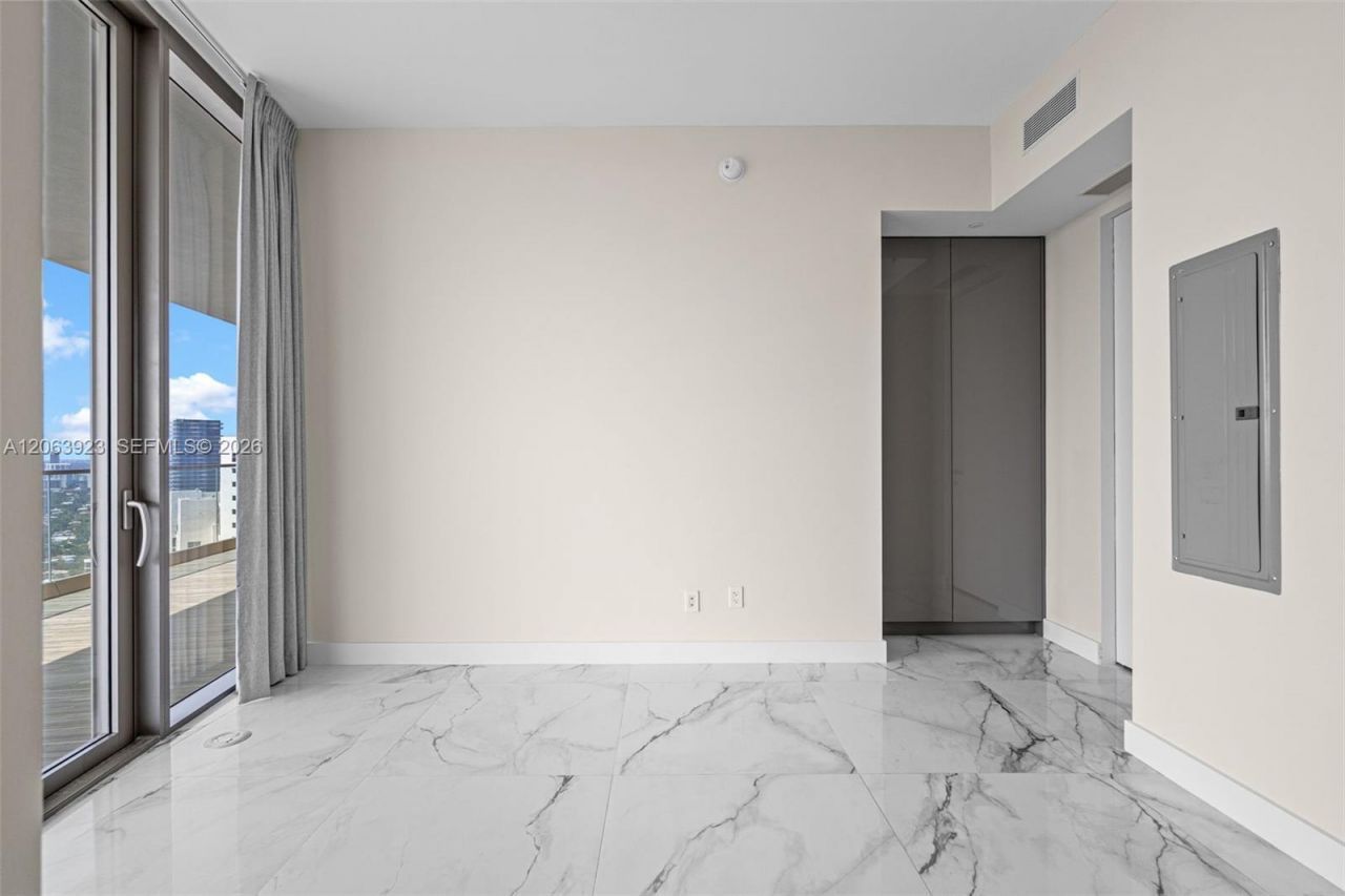 18975 Collins Ave , Unit 3605, Sunny Isles Beach, FL 33160 Photo