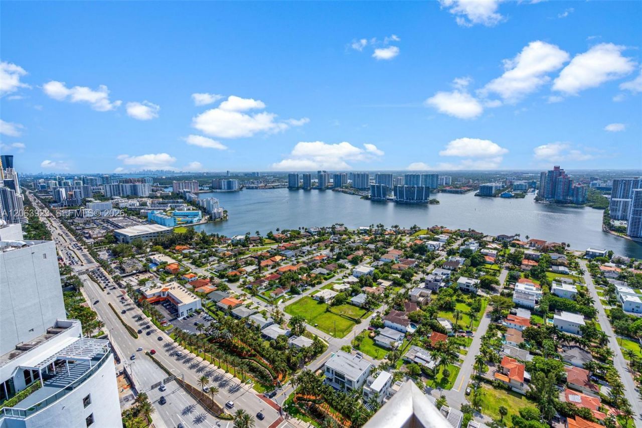 18975 Collins Ave , Unit 3605, Sunny Isles Beach, FL 33160 Photo