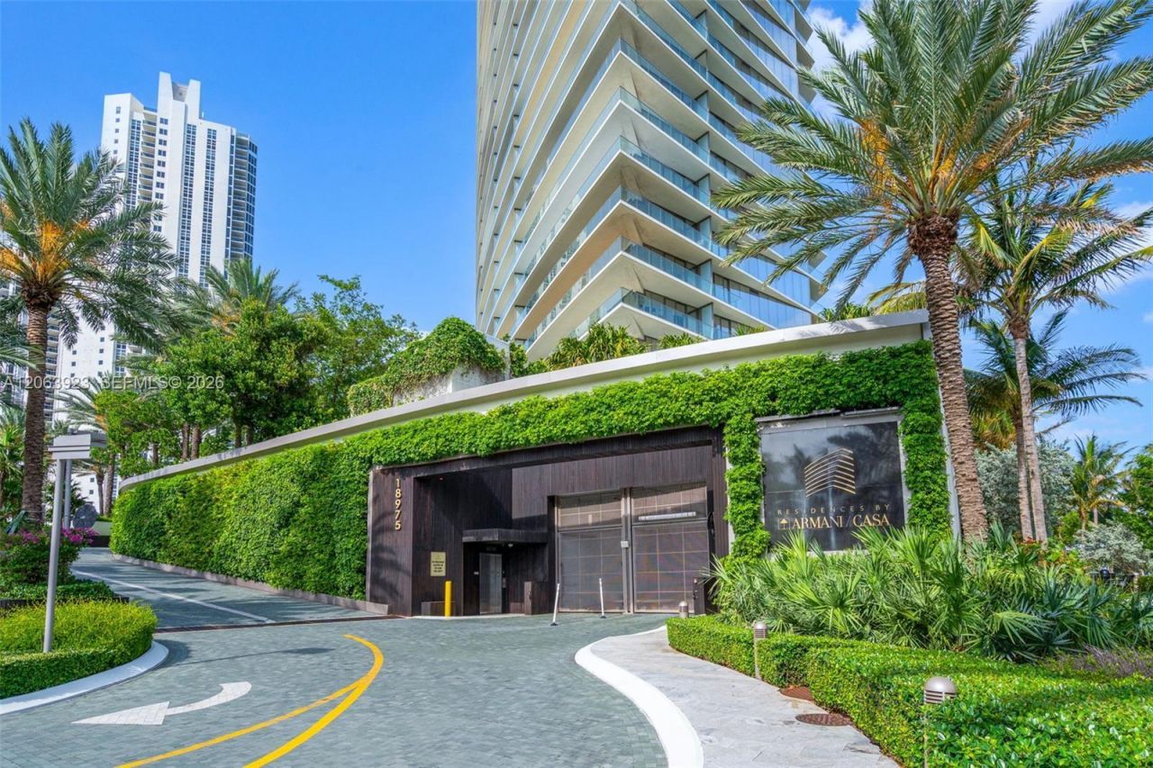 18975 Collins Ave , Unit 3605, Sunny Isles Beach, FL 33160 Photo