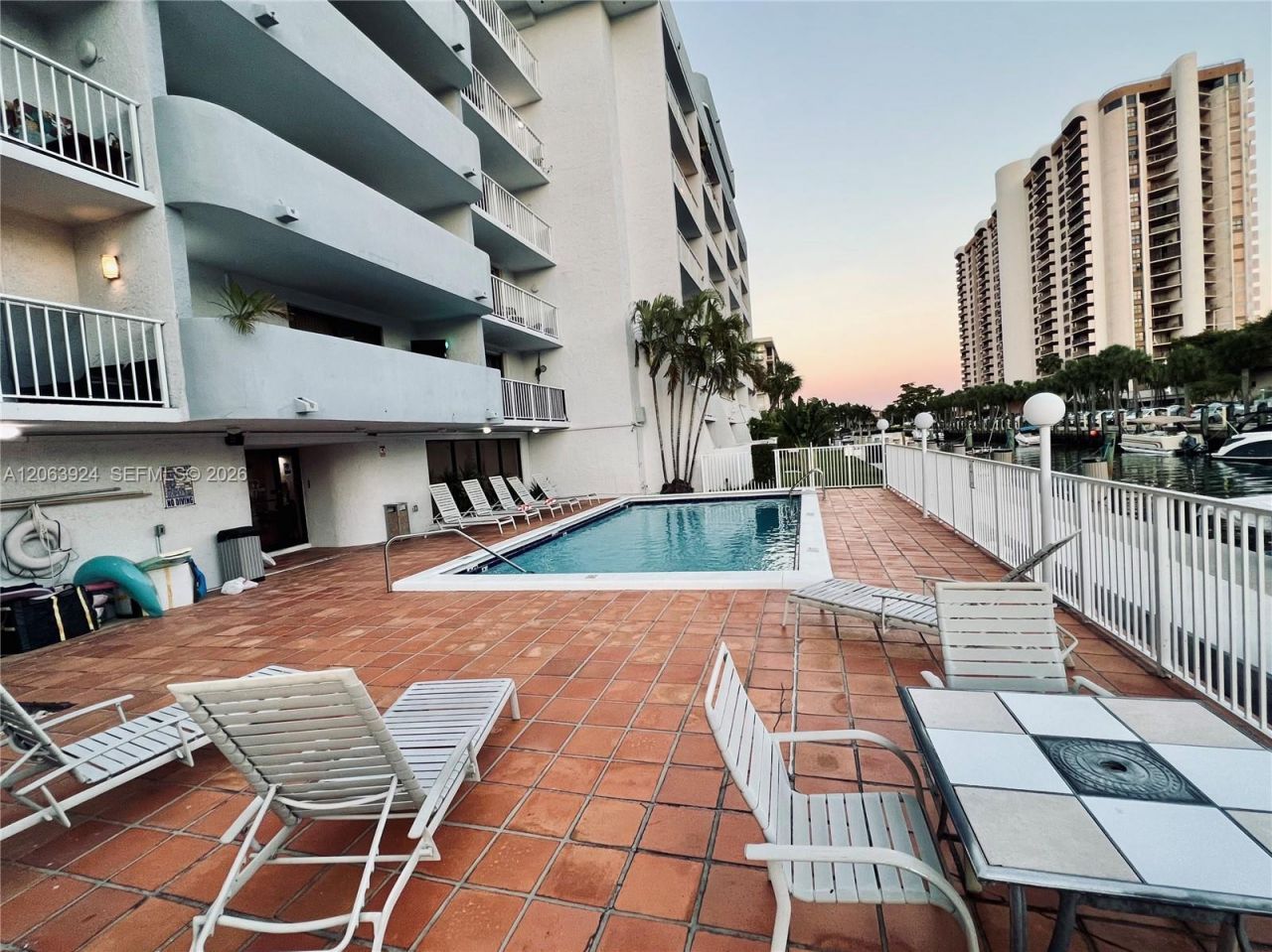 1650 NE 115th St , Unit 408, Miami, FL 33181 Photo