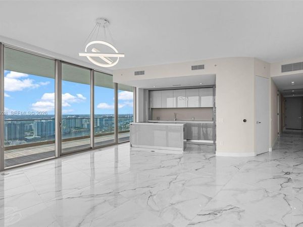 18975 Collins Ave , Unit 3605, Sunny Isles Beach, FL 33160