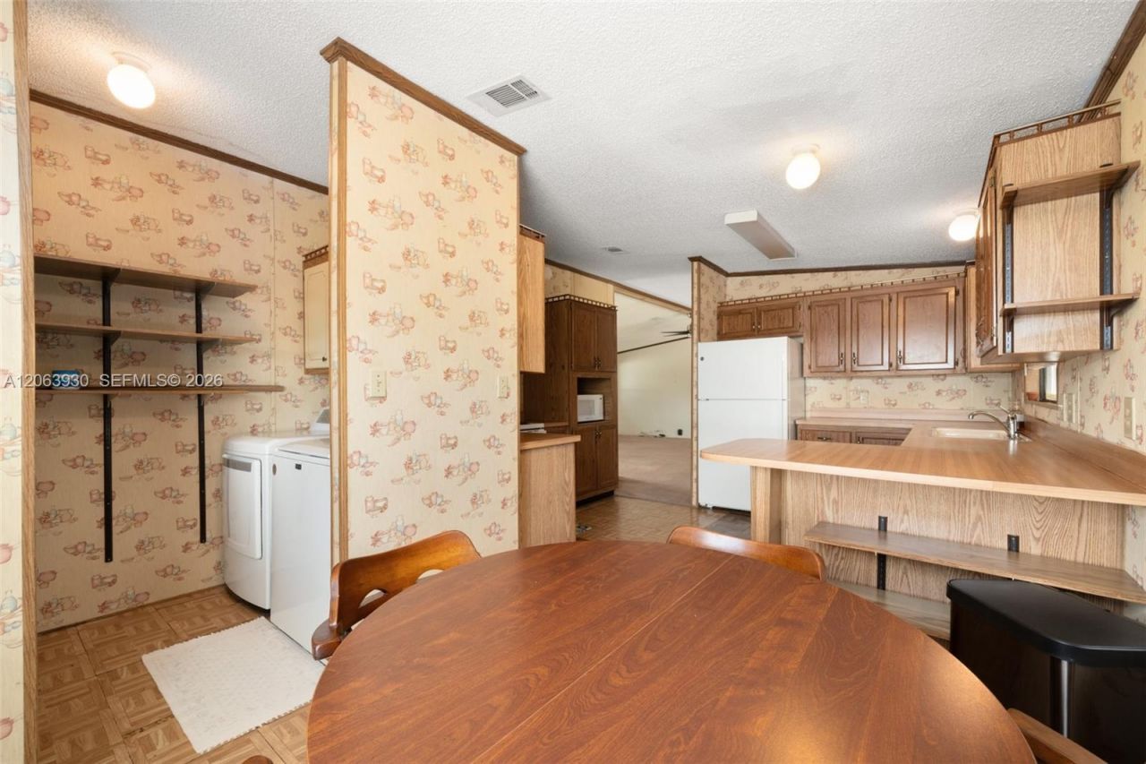 4717 Orange Blvdd , Sebring, FL 33870 Photo