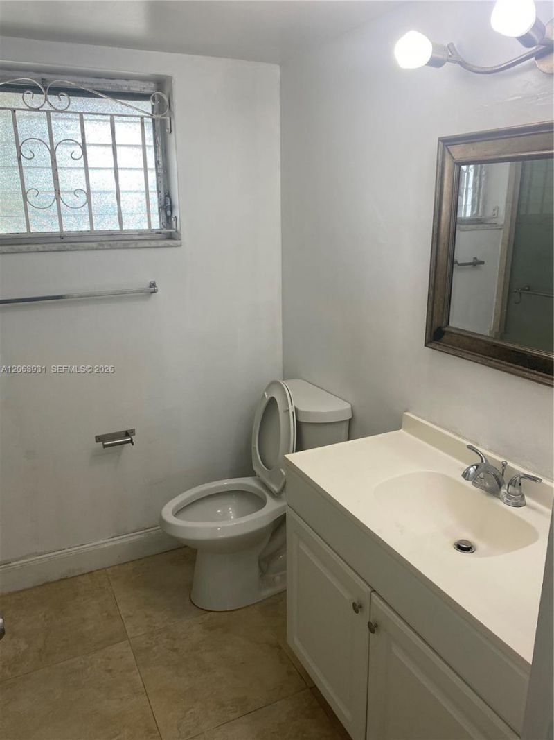 1550 NE 191st St , Unit 309, Miami, FL 33179 Photo