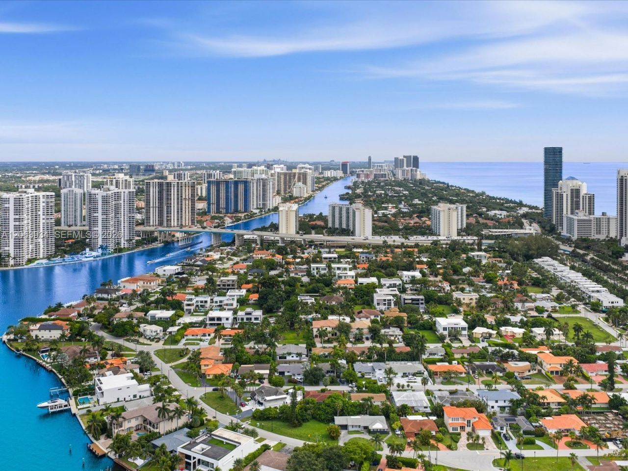 301 186th St , Sunny Isles Beach, FL 33160 Photo
