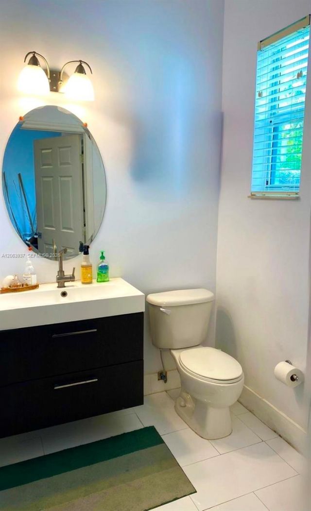 2732 SW 26th St, Unit 2732, Miami, FL 33133 Photo