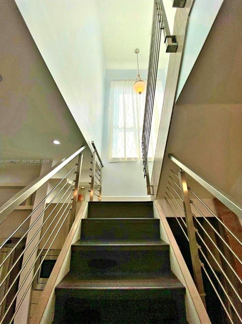 2732 SW 26th St, Unit 2732, Miami, FL 33133 Photo