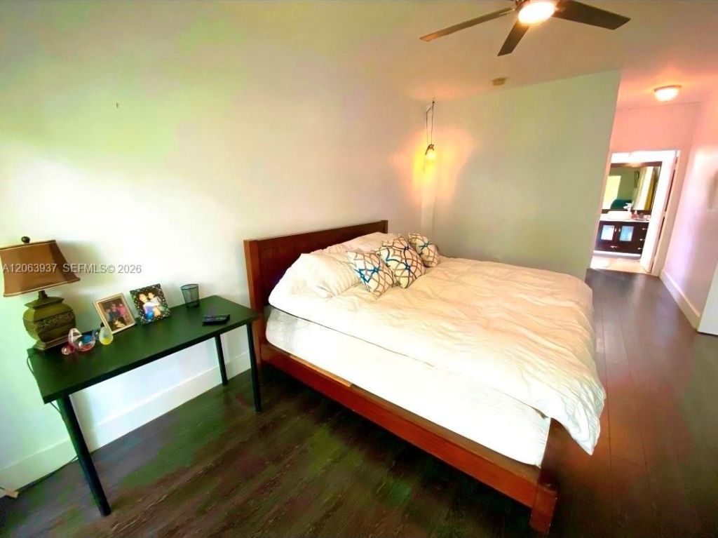 2732 SW 26th St, Unit 2732, Miami, FL 33133 Photo