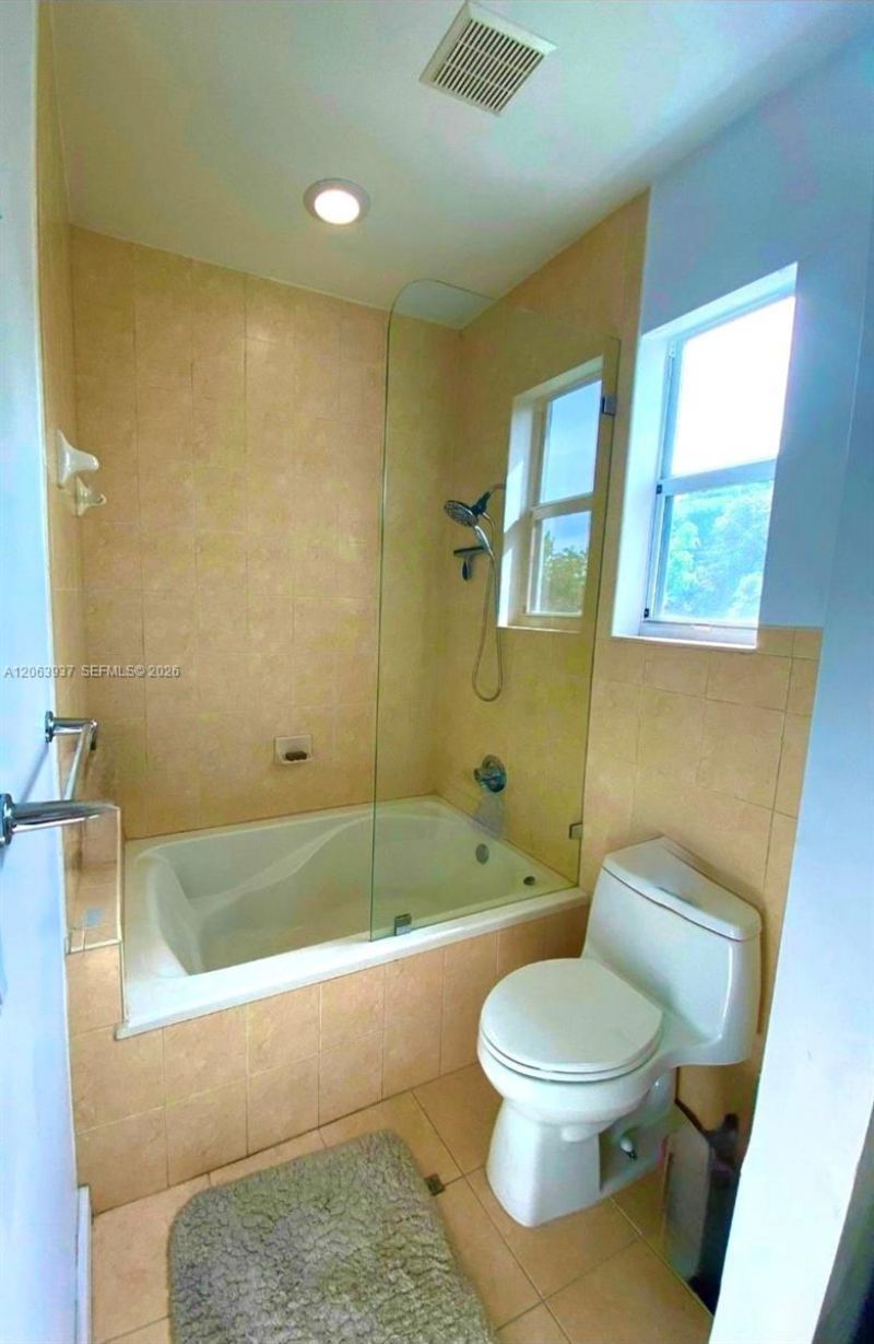 2732 SW 26th St, Unit 2732, Miami, FL 33133 Photo