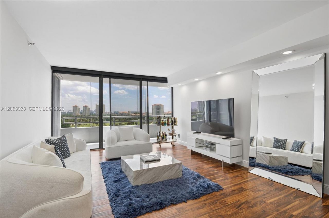 20225 NE 34th Ct , Unit 1014, Aventura, FL 33180 Photo