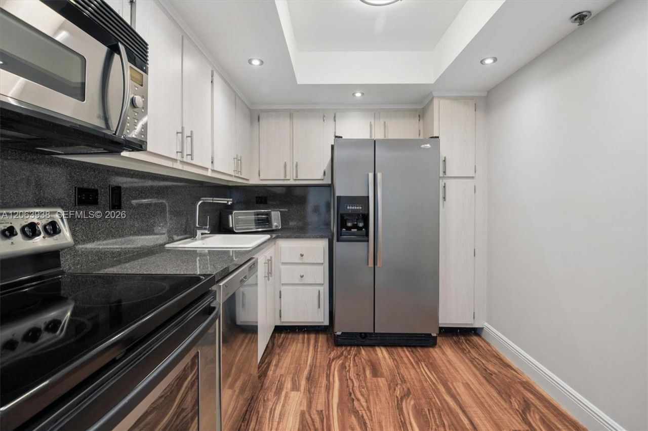 20225 NE 34th Ct , Unit 1014, Aventura, FL 33180 Photo