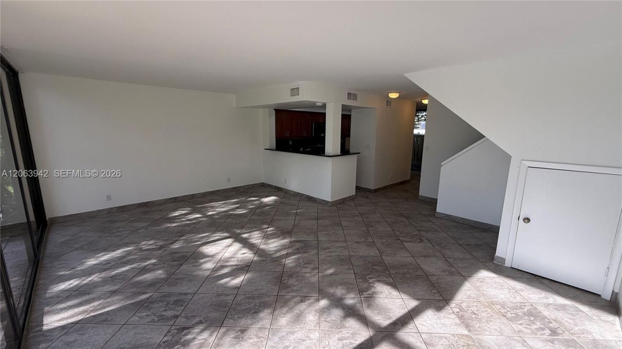 2961 SW 87th Ave, Unit 301, Davie, FL 33328 Photo