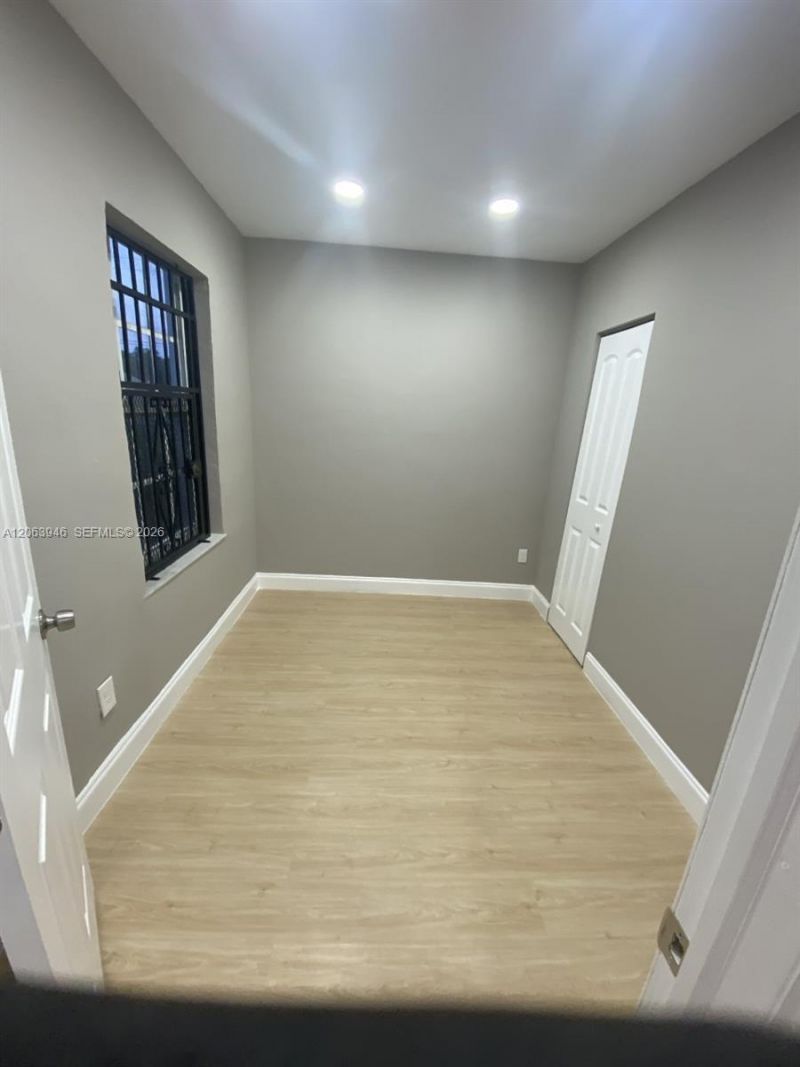 217 NW 48th St, Unit 2, Miami, FL 33127 Photo
