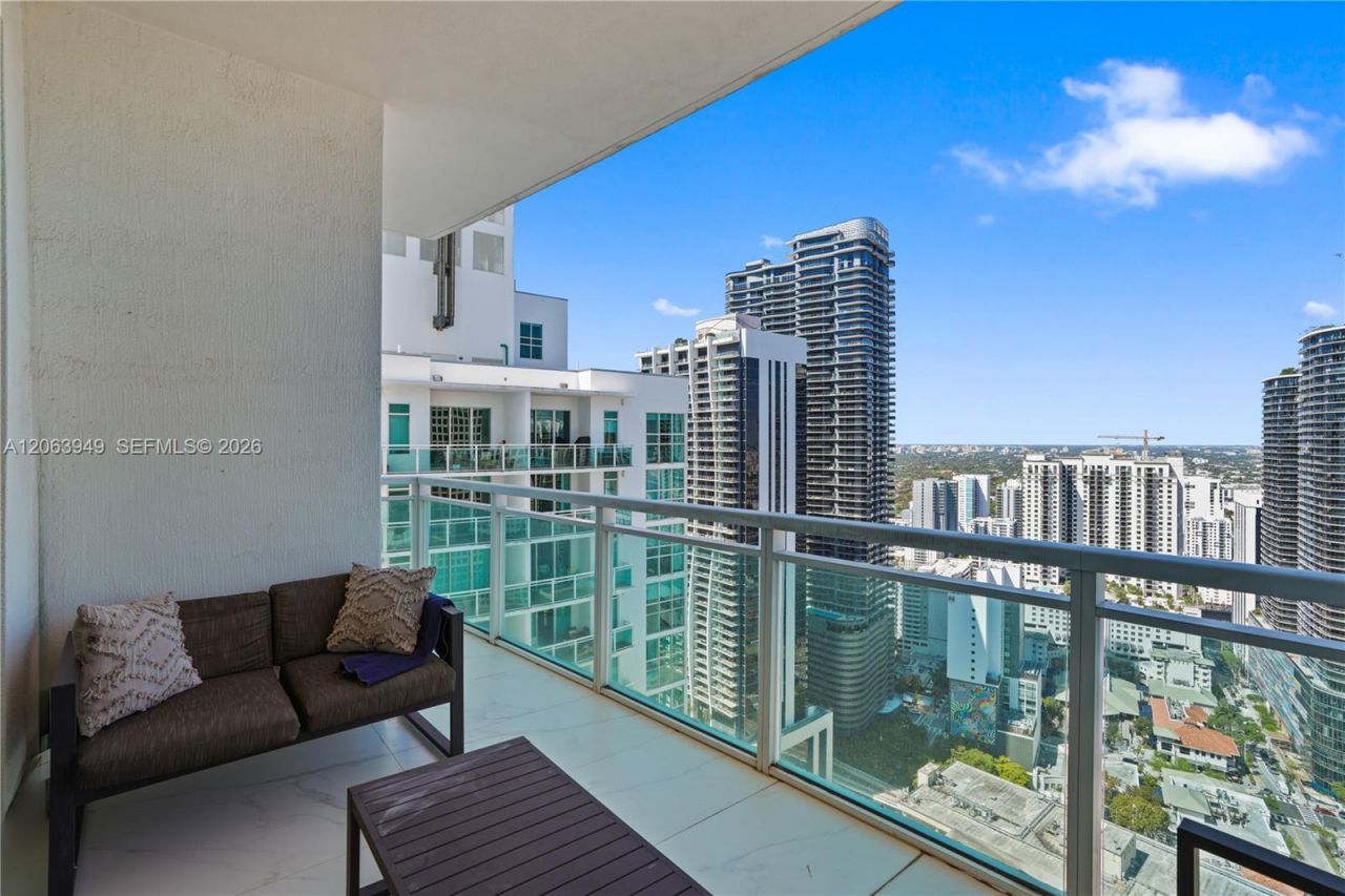 950 Brickell Bay Dr, Unit 4101, Miami, FL 33131 Photo