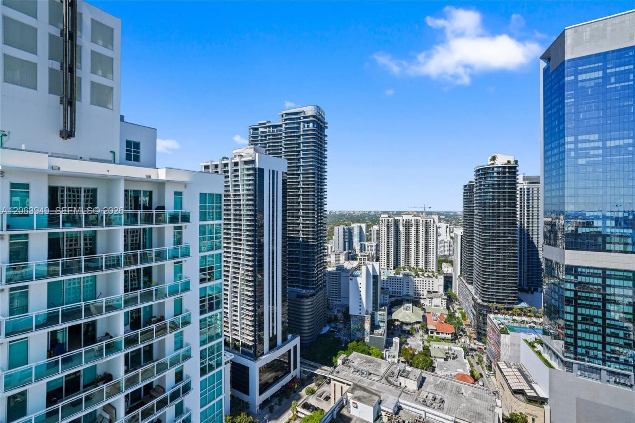 950 Brickell Bay Dr, Unit 4101, Miami, FL 33131 Photo