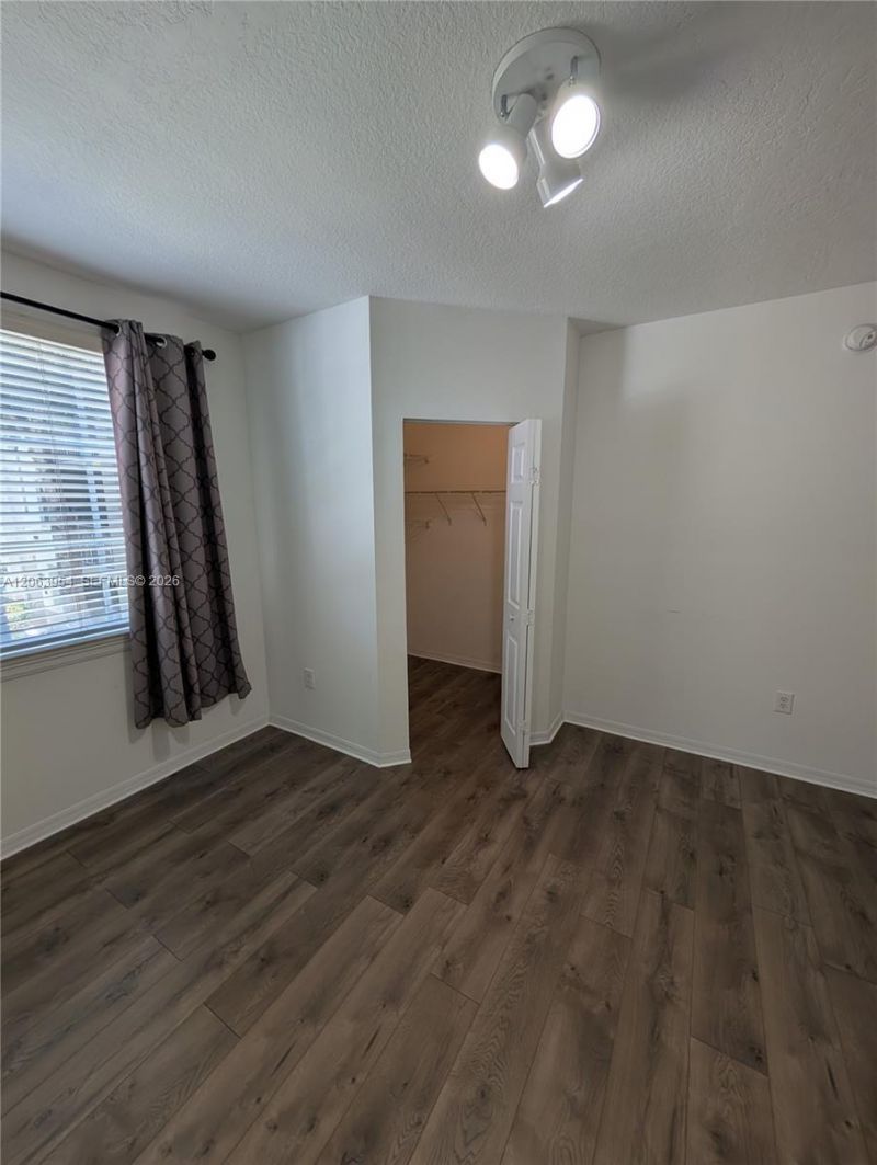 6831 SW 44th St, Unit 203, Miami, FL 33155 Photo