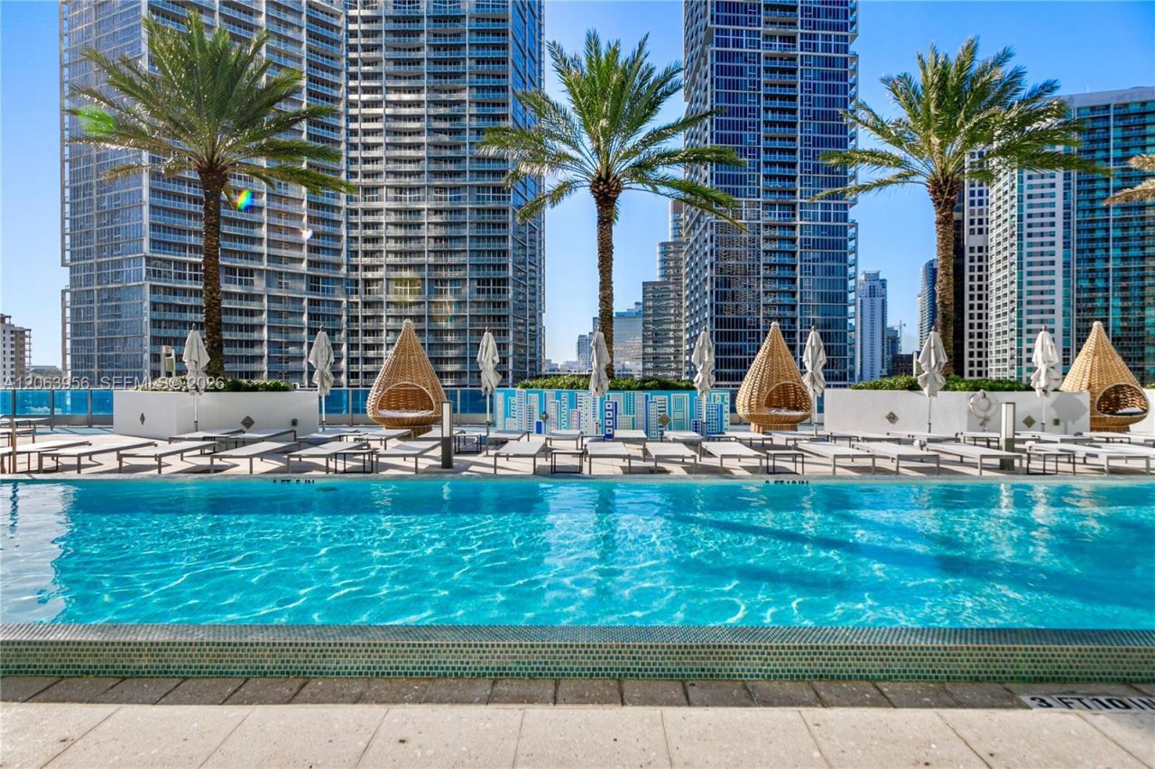 200 Biscayne Boulevard Way, Unit 503, Miami, FL 33131 Photo