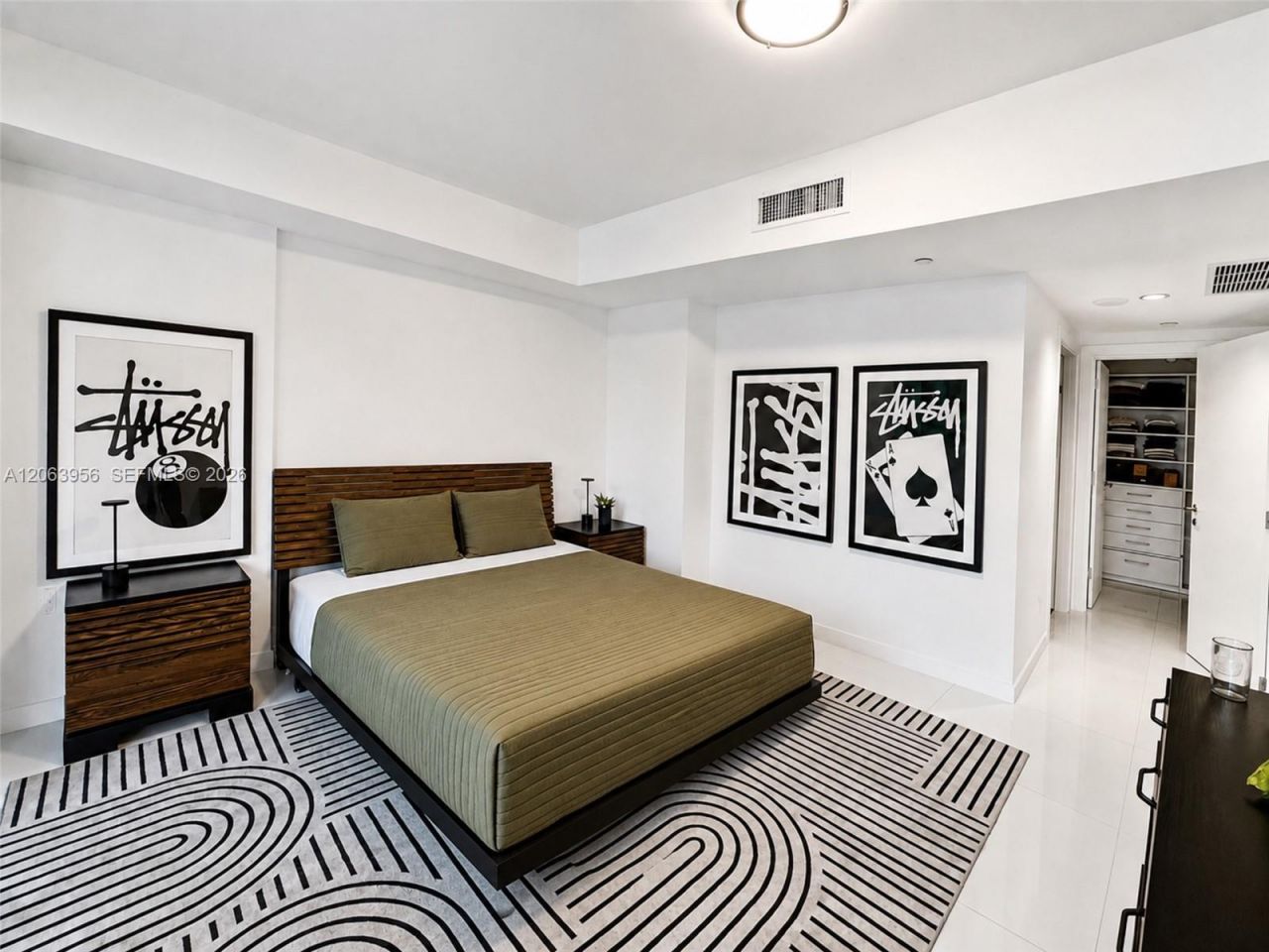 200 Biscayne Boulevard Way, Unit 503, Miami, FL 33131 Photo