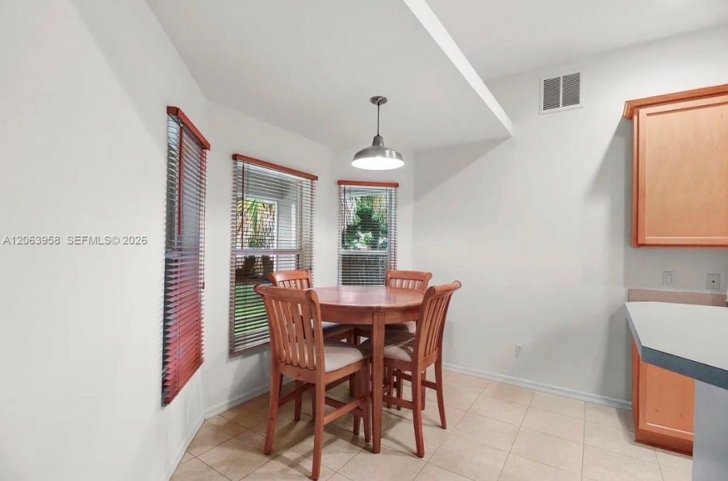 679 SW Post Terrace , Unit 1, Port Saint Lucie, FL 34953 Photo