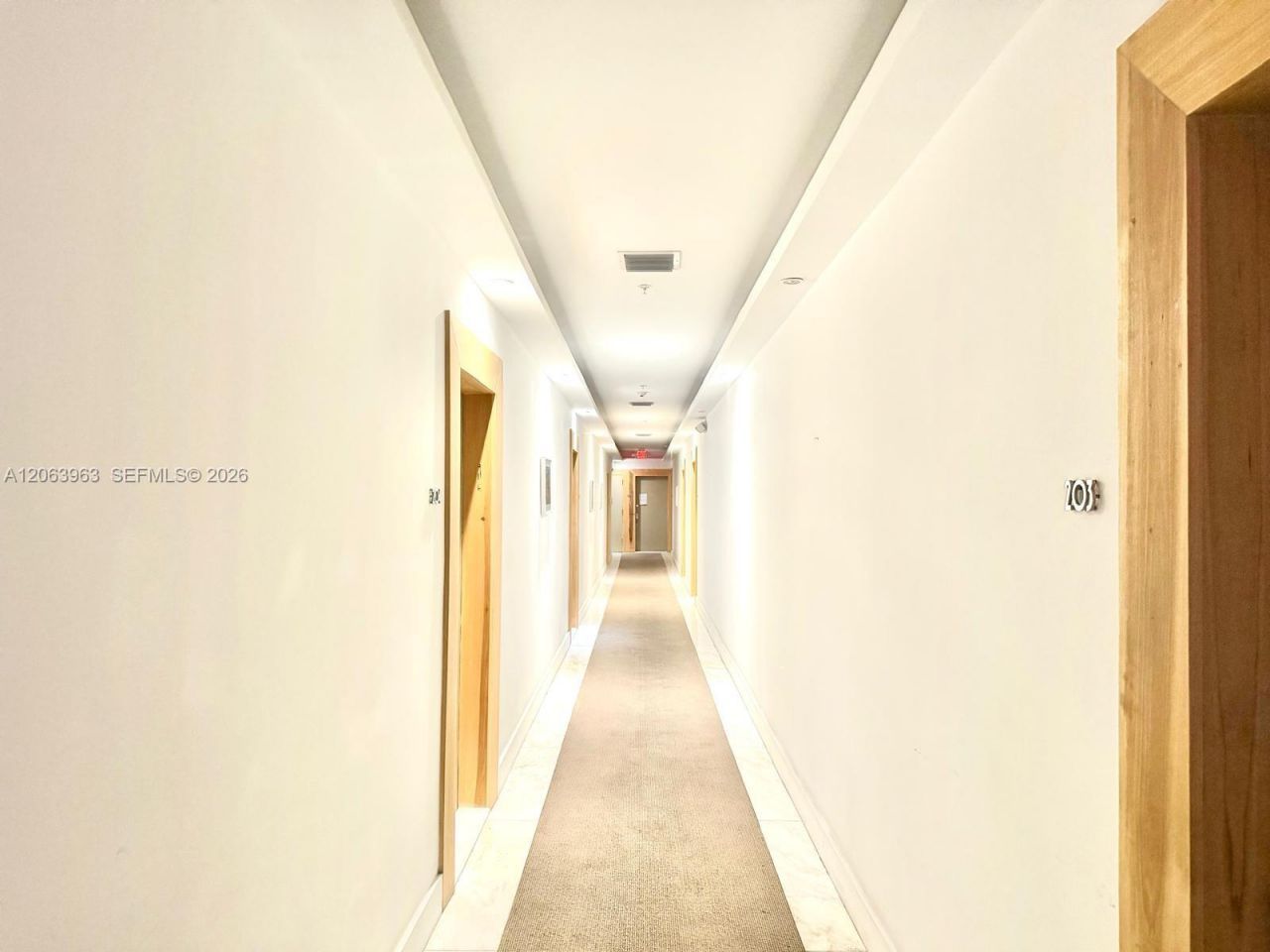 700 16th St, Unit 207, Miami Beach, FL 33139 Photo