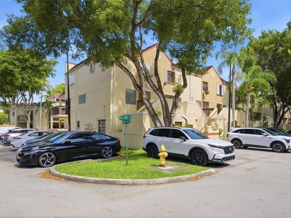8855 SW 131st Ct , Unit 202, Miami, FL 33186