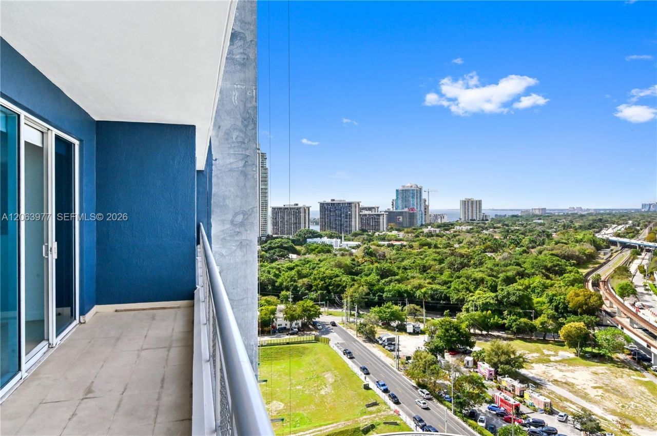60 SW 13th St , Unit 1619, Miami, FL 33130 Photo