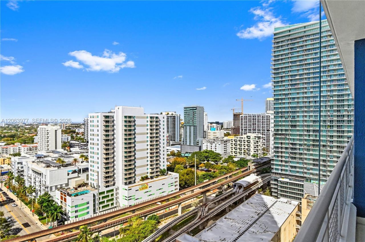 60 SW 13th St , Unit 1619, Miami, FL 33130 Photo