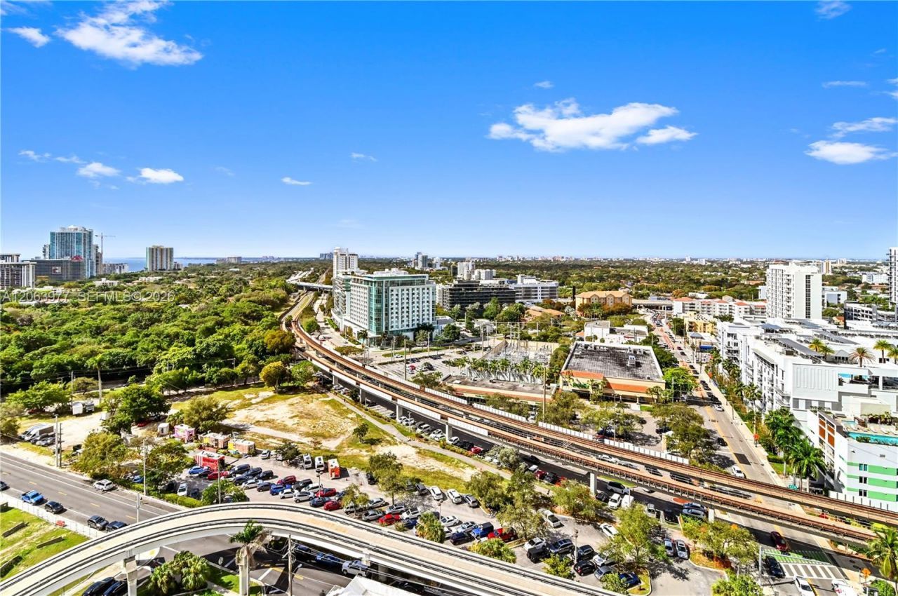 60 SW 13th St , Unit 1619, Miami, FL 33130 Photo