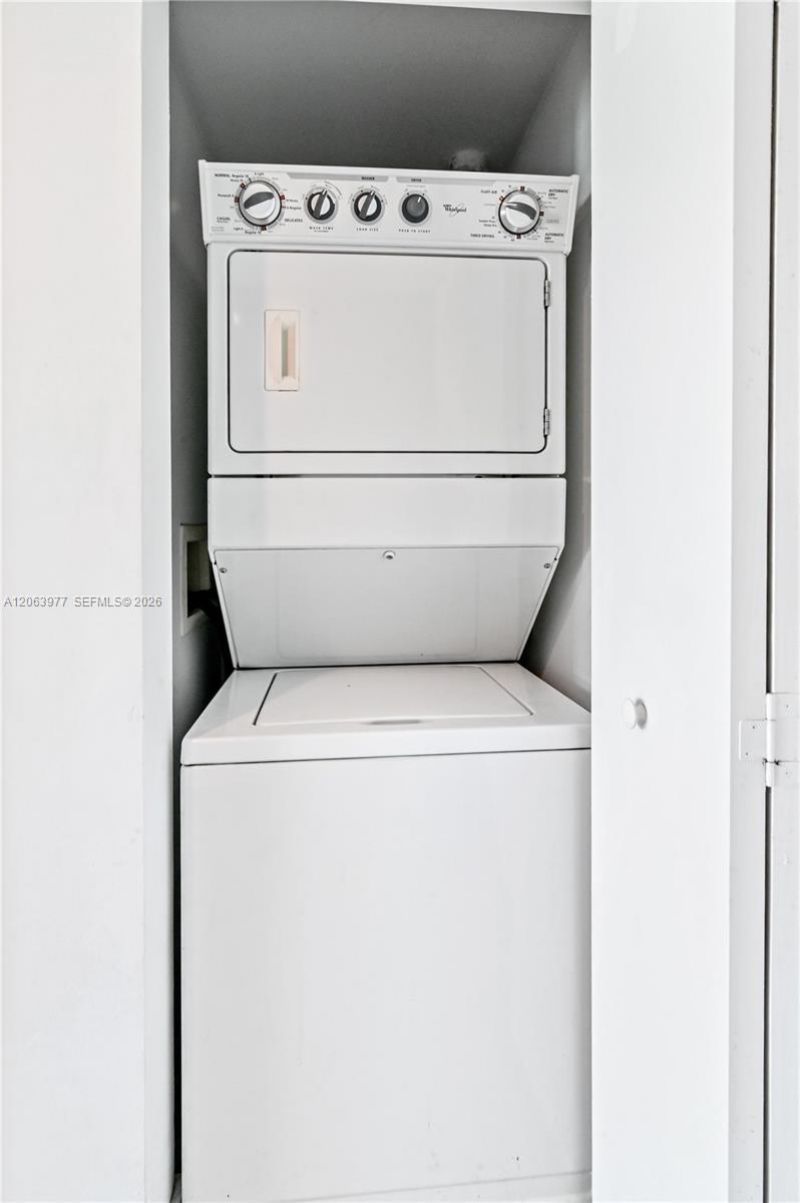 60 SW 13th St , Unit 1619, Miami, FL 33130 Photo