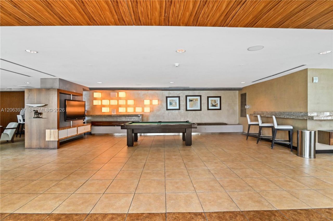 60 SW 13th St , Unit 1619, Miami, FL 33130 Photo
