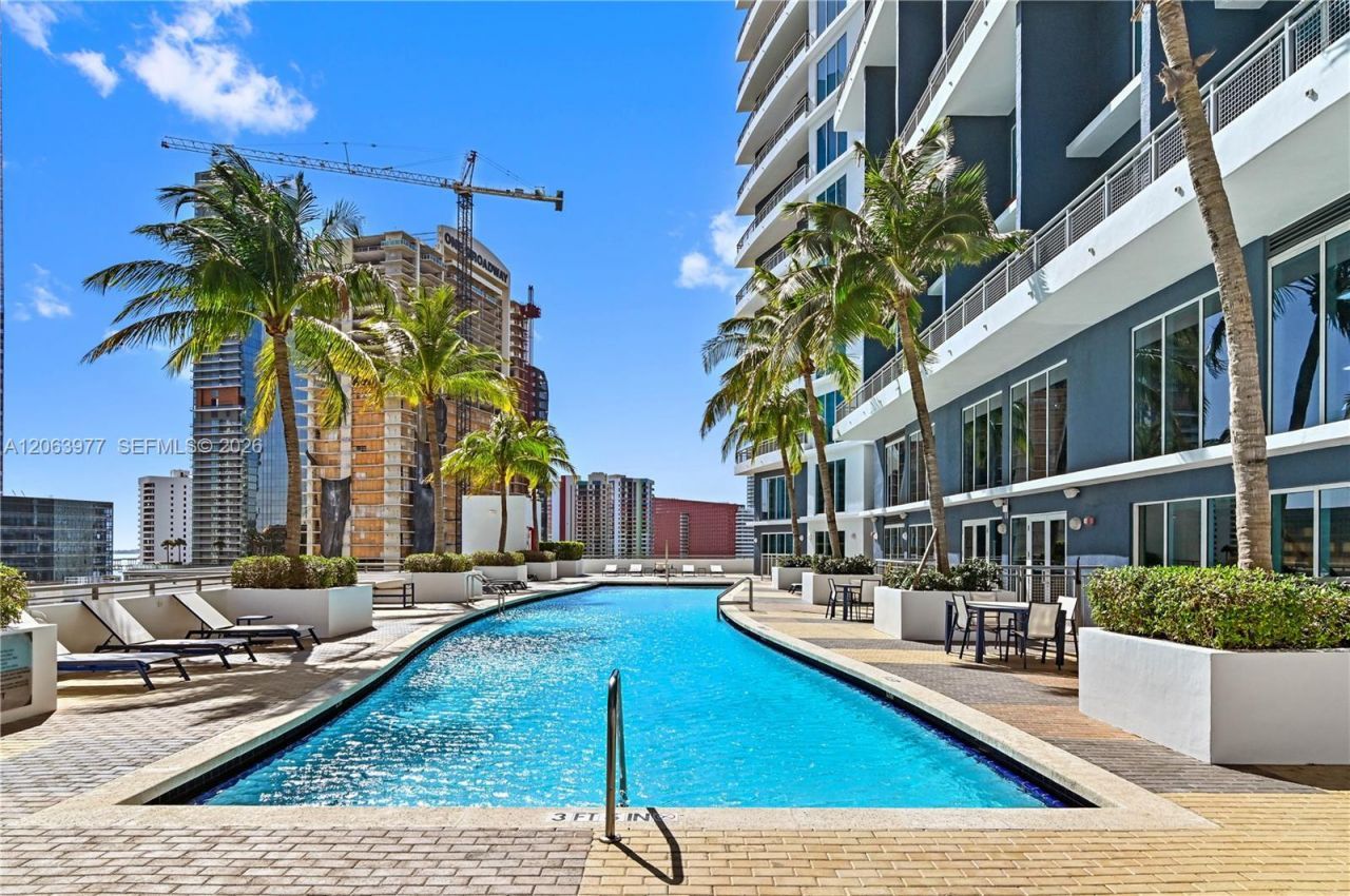 60 SW 13th St , Unit 1619, Miami, FL 33130 Photo